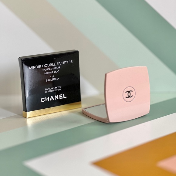 CHANEL Other - Chanel limited edition mirror # 111 - Ballerina